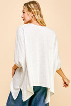 Load image into Gallery viewer, Davi &amp; Dani OVERSIZED Solid Color Top with Pearl Embellishments in Heather Cream
