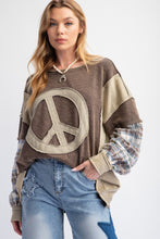 Load image into Gallery viewer, Easel Mixed Fabric Peace Sign Patch OVERSIZED Top in Ash Olive
