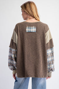 Easel Mixed Fabric Peace Sign Patch OVERSIZED Top in Ash Olive