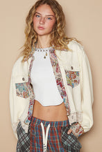 Load image into Gallery viewer, POL CROPPED Twill Jacket with Floral and Lace Details in Cream
