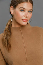 Load image into Gallery viewer, Umgee Solid Color Center Seam Knit Top in Latte
