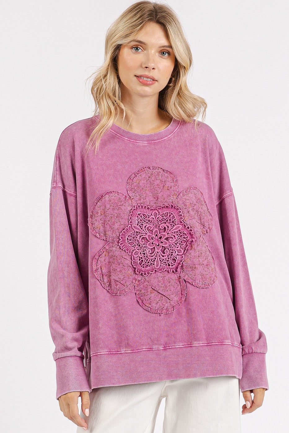 Mittoshop Mineral Washed Top with Front Flower Patch in Orchid