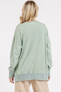 Mittoshop Mineral Washed Top with Front Flower Patch in Sage