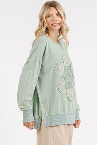 Mittoshop Mineral Washed Top with Front Flower Patch in Sage