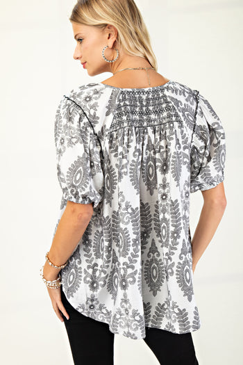 GiGio Printed Smocked Front and Back Top in Gray