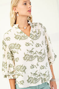 GiGio Printed Button Down Front Top in Sage