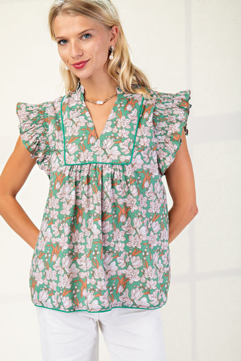 GiGio Floral Print Top with Piping Trim Details in Green Mix