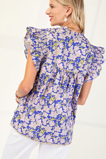 GiGio Floral Print Top with Piping Trim Details in Blue Mix