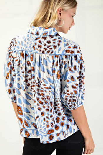 GiGio Leopard Print Button Down Top in Blue