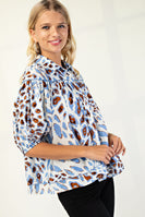 GiGio Leopard Print Button Down Top in Blue
