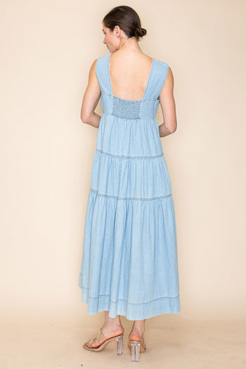 White Birch Denim Tent Midi Dress in Light Denim S White Birch Denim Tent Midi Dress in Light Denim S