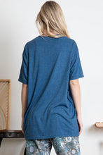 Load image into Gallery viewer, BlueVelvet OVERSIZED Mixed Print Flower Patch T-Shirt in Royal
