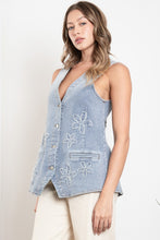 Load image into Gallery viewer, BlueVelvet Flower Patched Vest in Washed Denim
