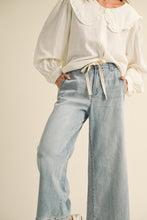 Load image into Gallery viewer, Miou Muse Washed Denim Wide Leg Pants in Denim
