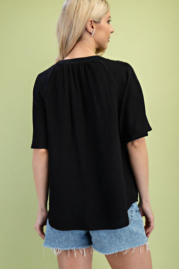 GiGio Solid Color Washed Linen Blend Top in Black