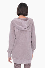 Load image into Gallery viewer, Mono B OVERSIZED Mineral Washed Waffle Knit Hooded Jacket in Deep Taupe
