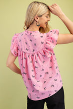Load image into Gallery viewer, GiGio Lightweight Bow Print Top in Pink
