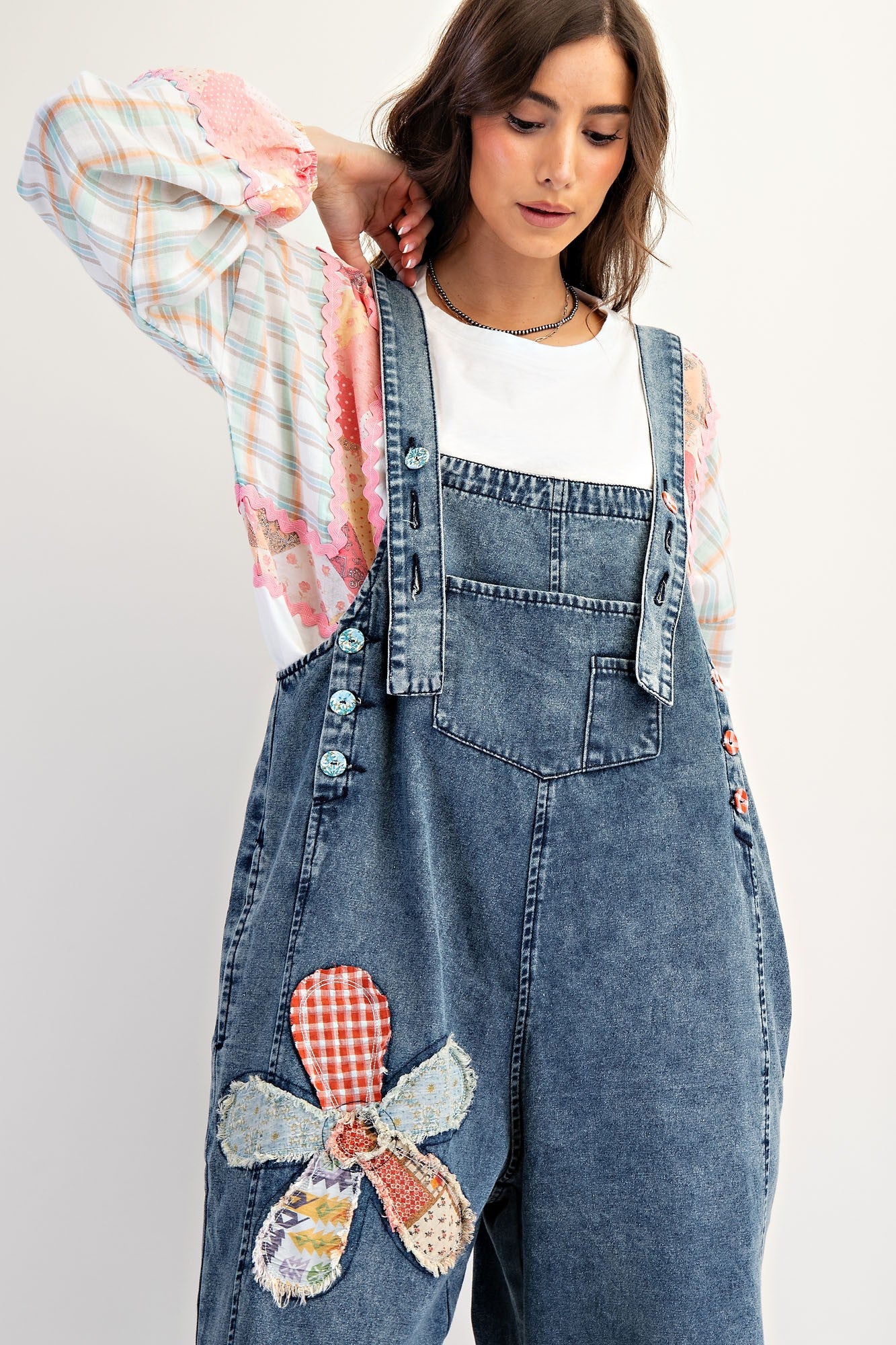 Easel OVERSIZED Flower Patched Overalls in Dark Denim – June Adel