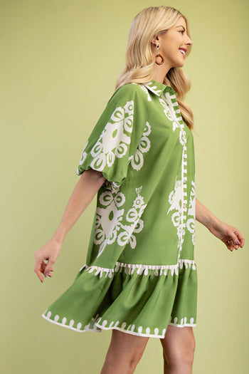 GiGio Two Toned Bold Print Mini Dress in Green