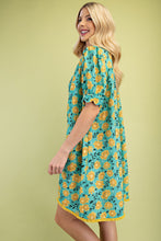 Load image into Gallery viewer, GiGio Floral Print Mini Dress in Green
