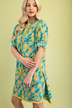 Load image into Gallery viewer, GiGio Floral Print Mini Dress in Green
