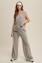 Load image into Gallery viewer, Listicle Soft Knit Lounge Set in Heather Grey
