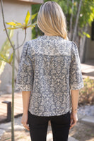 VOY Jacquard Color Block Top in Grey