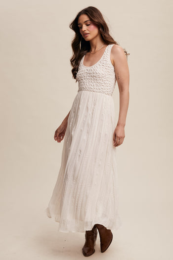 Listicle Baby Doll Textured Maxi Dress in Off White
