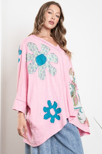 BlueVelvet OVERSIZED Flower Patched Cotton Top in Pink