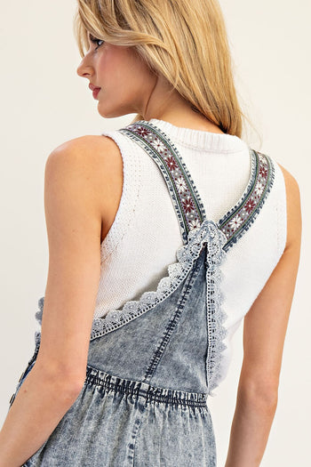 ee:some Snow Washed Lace Details Romper in Denim