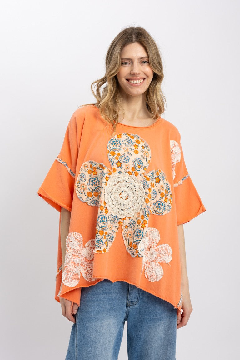 【新品】MARTE Patchwork Circular Top BlueVelvet Flower Patchwork OVERSIZED Top in Coral – June Adel
