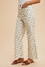Load image into Gallery viewer, AnnieWear Ditsy Floral Print Wide Leg Jeans in Ivory
