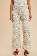Load image into Gallery viewer, AnnieWear Ditsy Floral Print Wide Leg Jeans in Ivory
