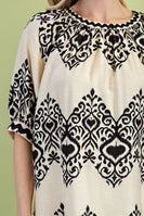 GiGio Loose Fit Printed Top with Ric Rac Trim Details in Black