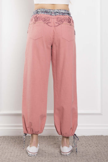 BlueVelvet Twill Pants with Embroidery Details in Coral Pink