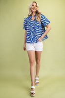 GiGio Printed Top with Contrasting Color Piping Details in Blue