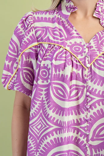 GiGio Printed Top with Contrasting Color Piping Details in Lavender