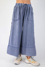 Load image into Gallery viewer, Easel Terry Palazzo Pants in Washed Navy
