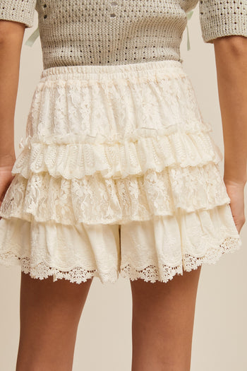 Listicle Lace Tiered Shorts With Ruffle Details in Cream