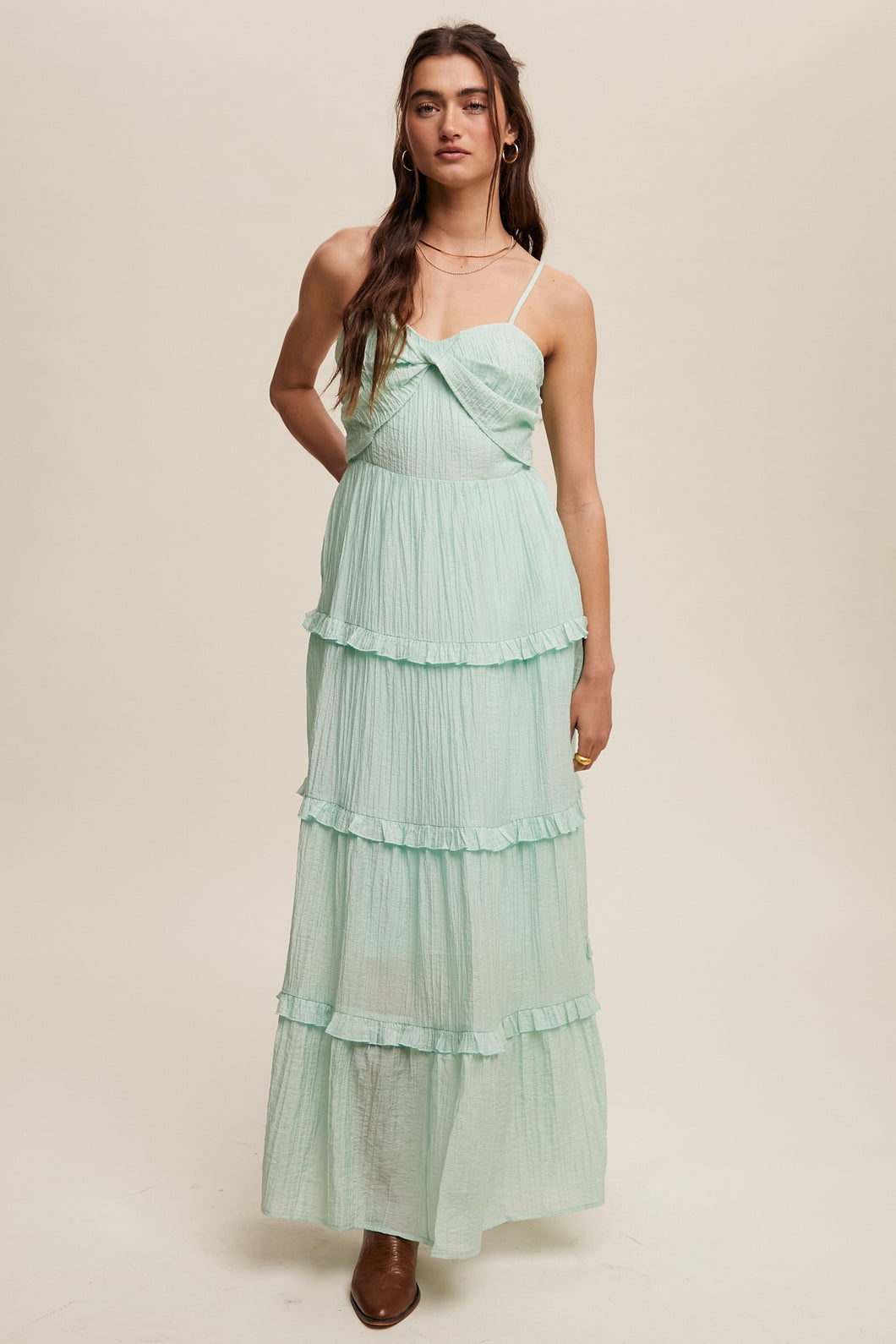 Listicle Sweetheart Neckline Tiered Maxi Dress in Aqua Mint