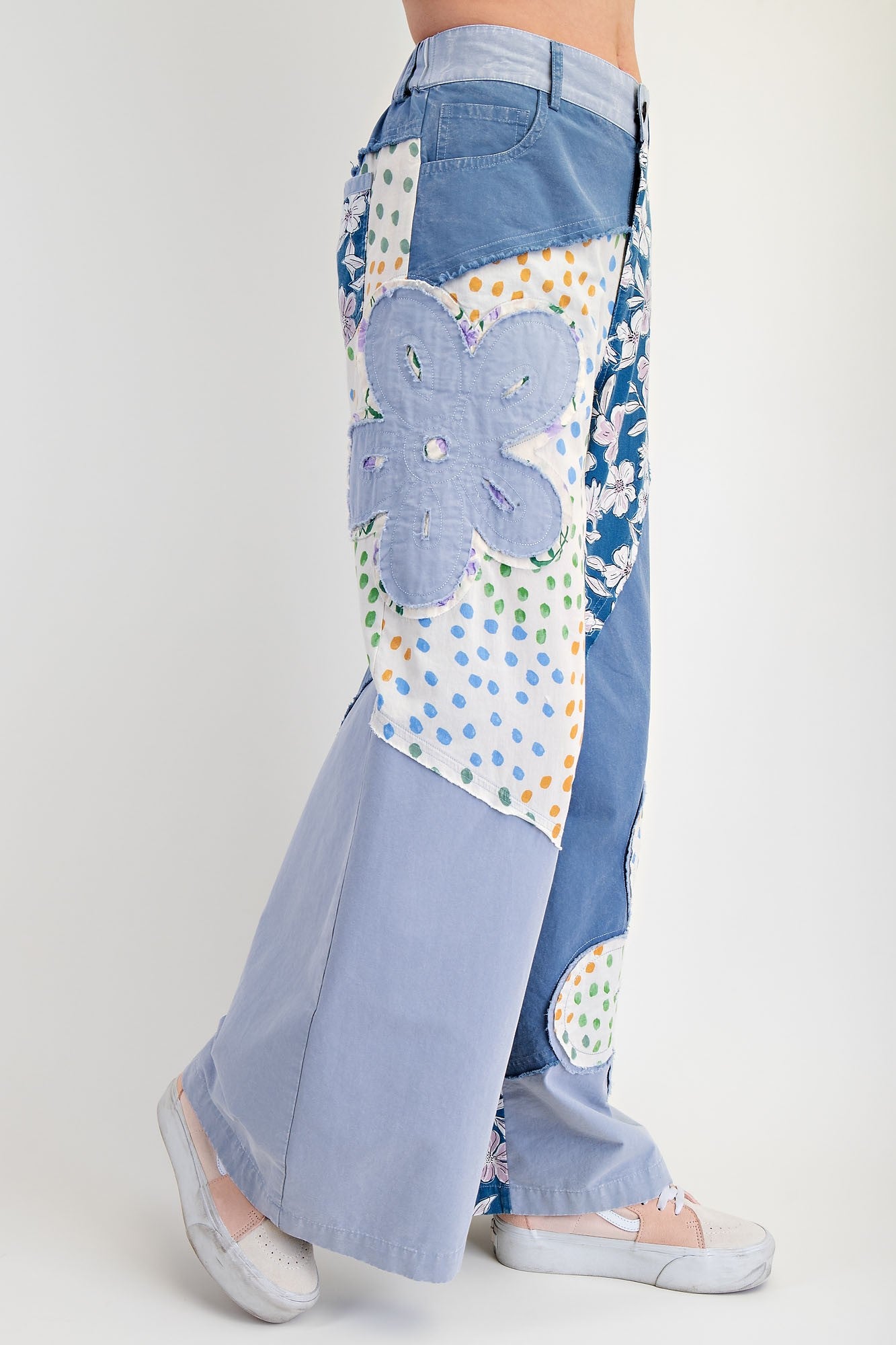 Easel Mix n Match Flower Patched Woven Pants in Denim – June Adel