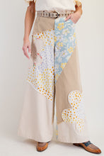 Load image into Gallery viewer, Easel Mix n Match Flower Patched Woven Pants in Beige
