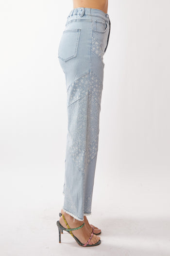Davi & Dani Denim Pants with Paisley and Ditzy Floral Print in Light Denim