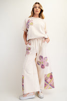 Easel Flower Patched Terry Knit Pants in Ecru