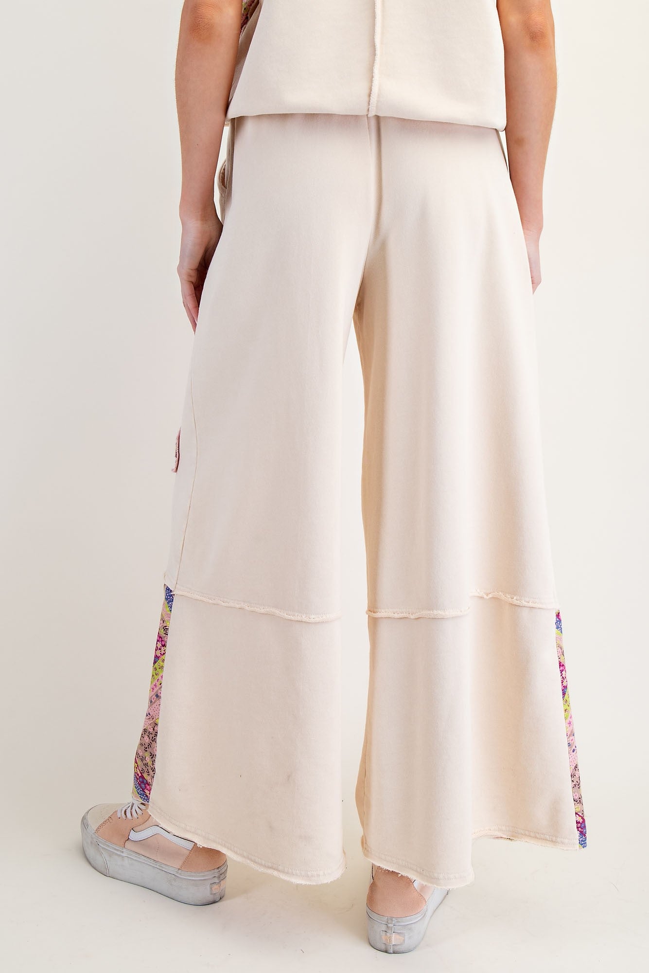 Easel Flower Patched Terry Knit Pants in Ecru – June Adel