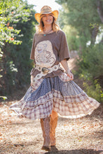 Load image into Gallery viewer, Easel Mineral Washed Top with Studded Western Graphic Patch in Ash Mocha
