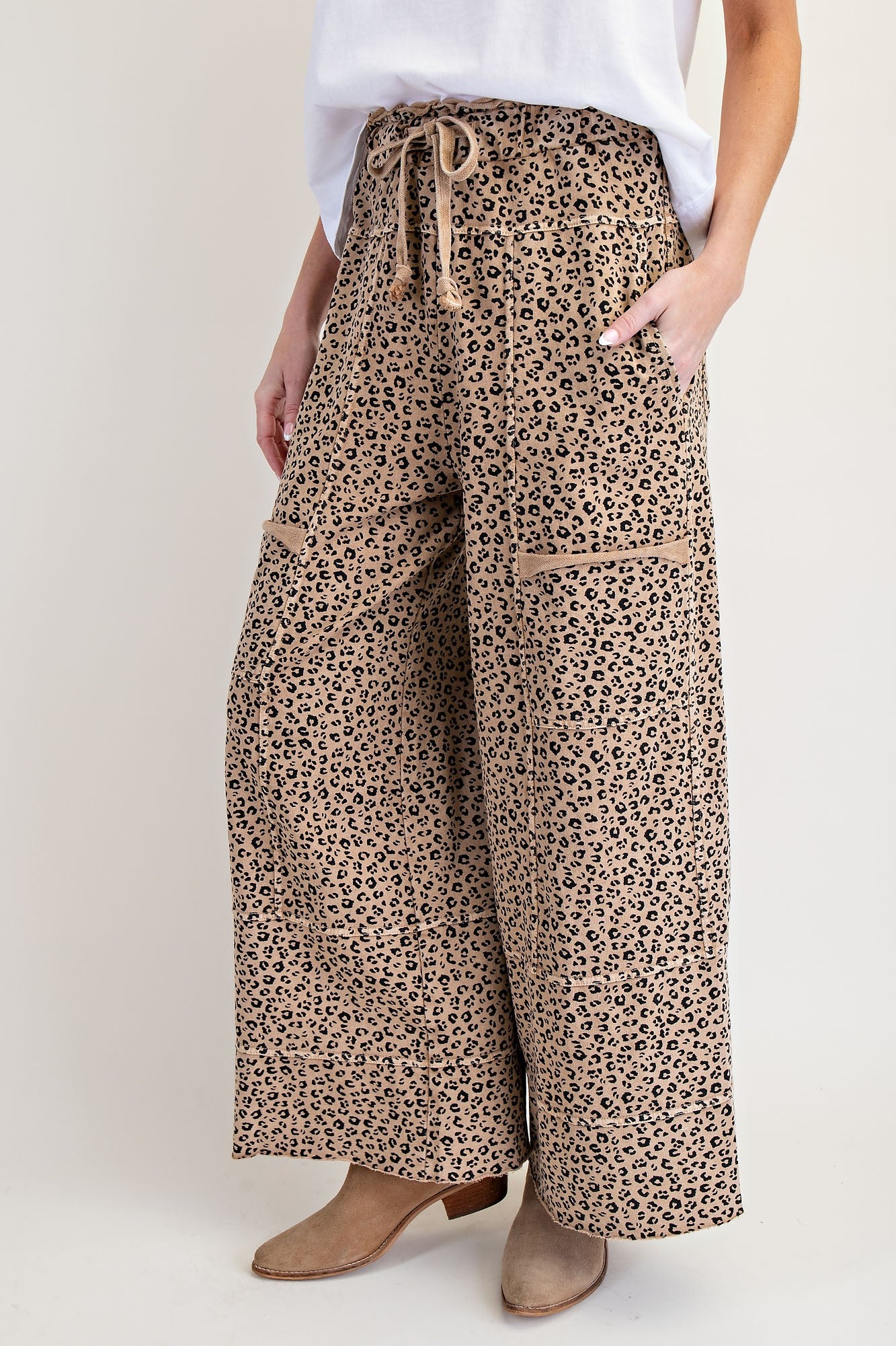 Easel Animal Print Terry Knit Pants in Camel – June Adel