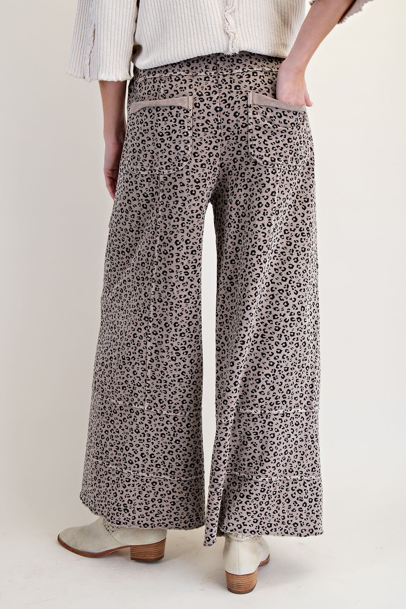 Easel Animal Print Terry Knit Pants in Ash Mocha – June Adel