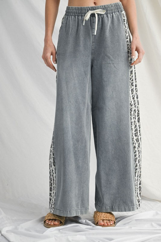 Jodifl Denim Wide Leg Pants with Leopard Side Stripes in Off White