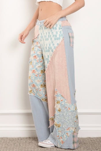 BlueVelvet Multi Contrasting Wide leg Pants in Dusty Sky Multi